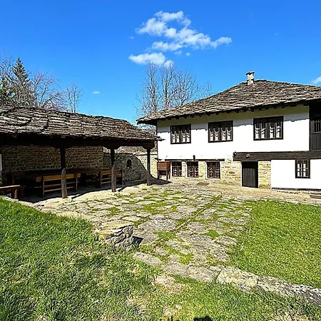 иван карадимитров 3* Bozhentsi